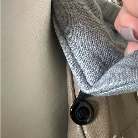 NWOT Roosevelt American College tan faux leather jacket  size M - Picture 5 of 9